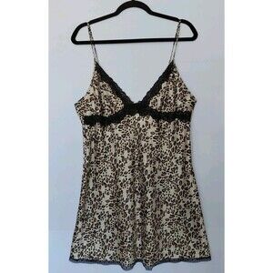 Cabernet Size X-Large Leopard Print w/Black Lace Trim Slip/Dress/Gown